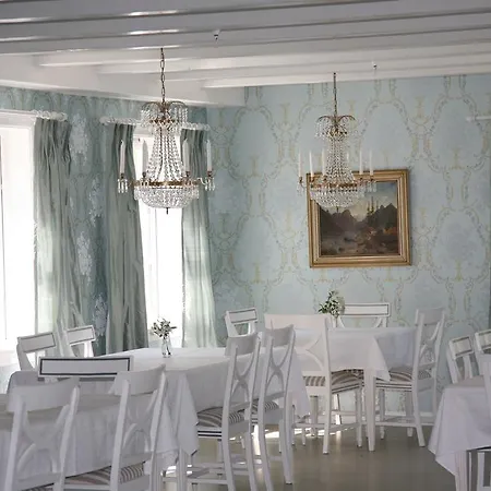 Hotel Torvis Luster