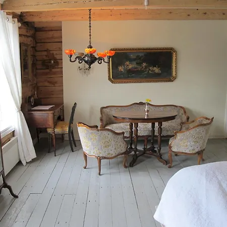 Torvis Hotel Luster