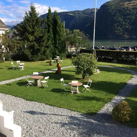 Hotel Torvis 2*